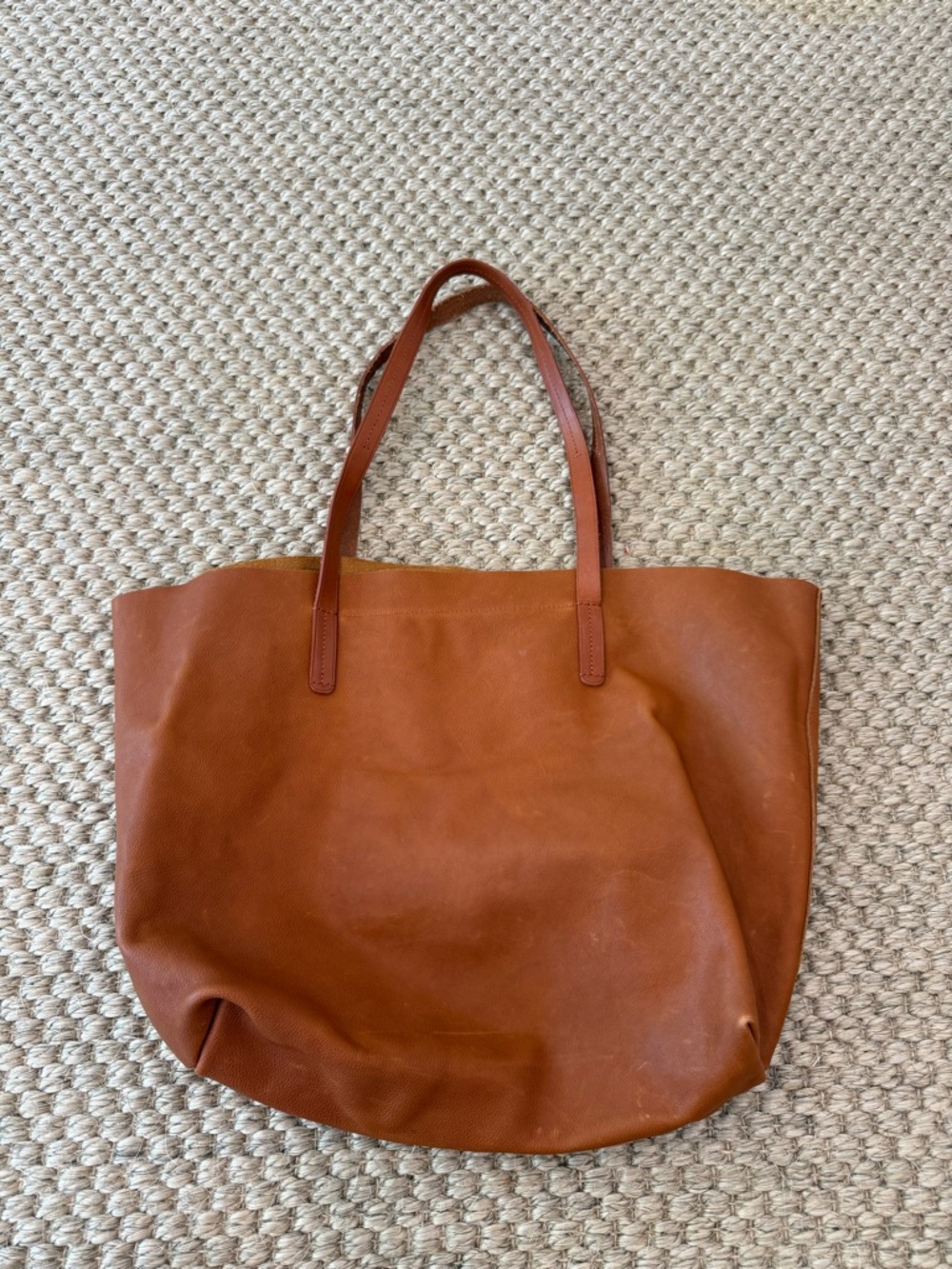 Mark and Graham Classic Tan Leather Tote Bag - Versatile Everyday Carry